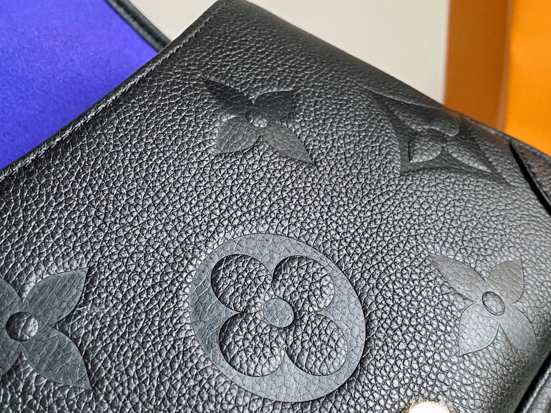 Amelia's Bag Gallery - LOV Bags - 886