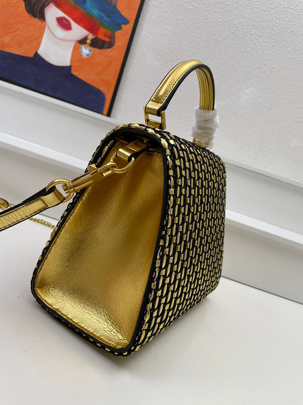 Amelia's Bag Gallery - VEL Bags - 209
