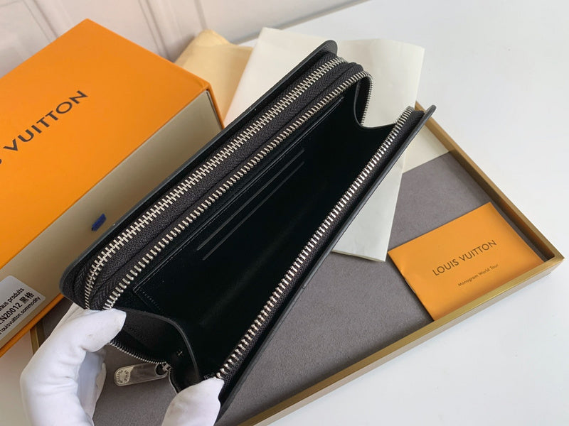 Amelia- LOV  Luxury  Wallets - 694