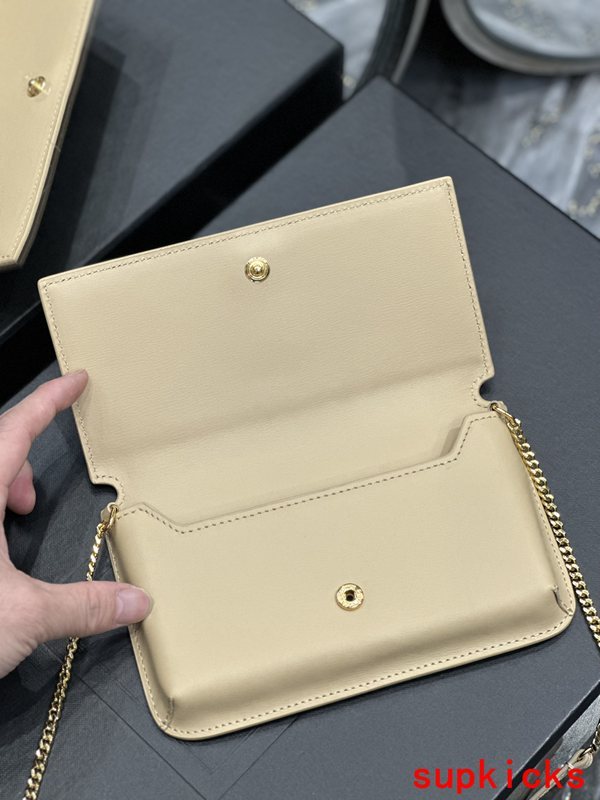 Amelia- Mix Wallets - 481