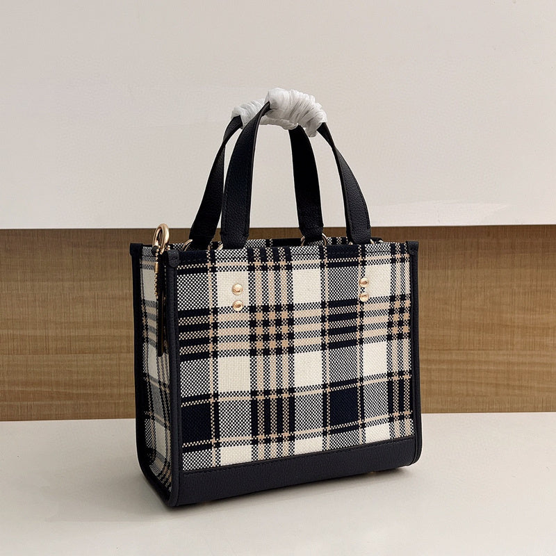 Amelia-i CAH Bags - 082