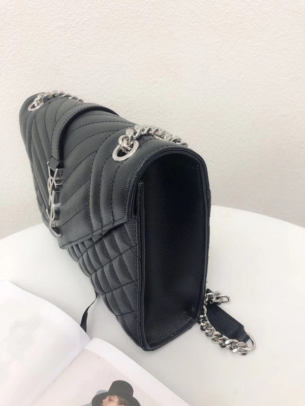Amelia - YSL Bag - 3853