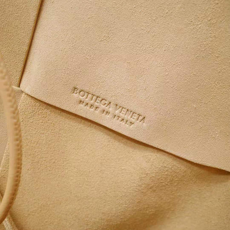 B-VENETA STYLISH HANBAGS FOR WOMEN - 030