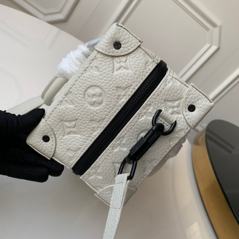 Fan Fashion Lu-Vi bags - 17819