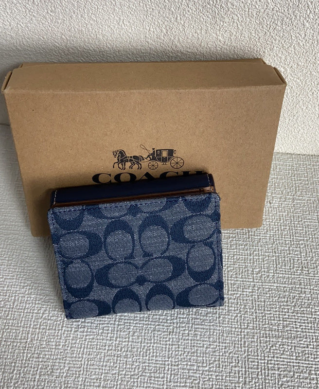 Amelia-i CAH Bags - 006