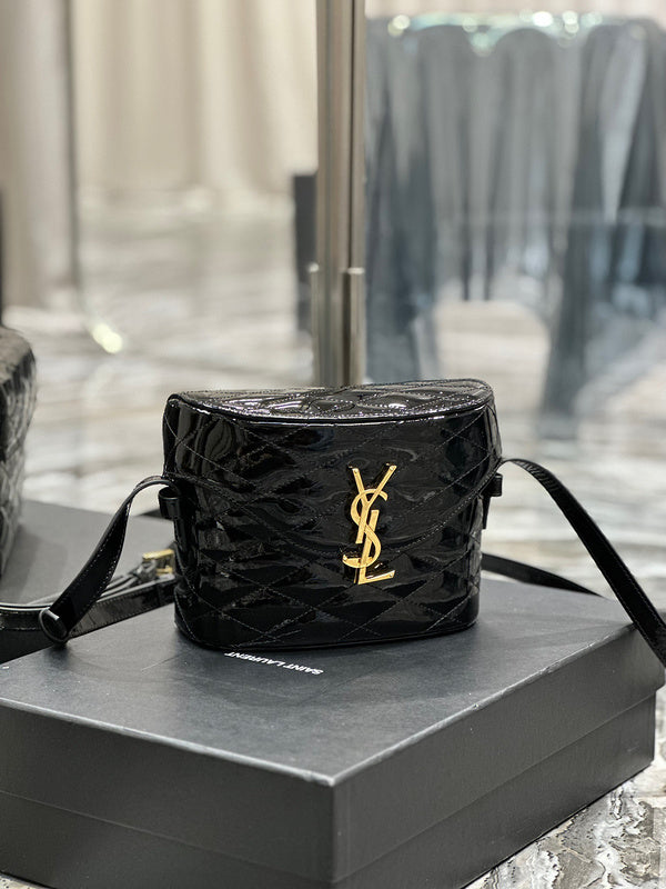 Amelia - YSL Bag - 3917