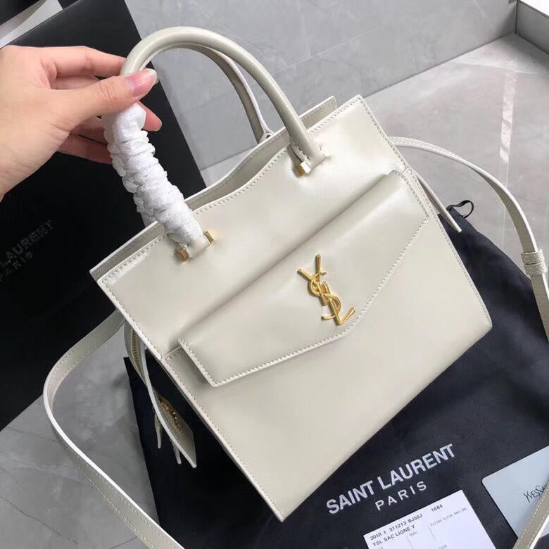 Amelia - YSL Bag - 2781