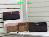 Amelia - CAH Wallet - 023
