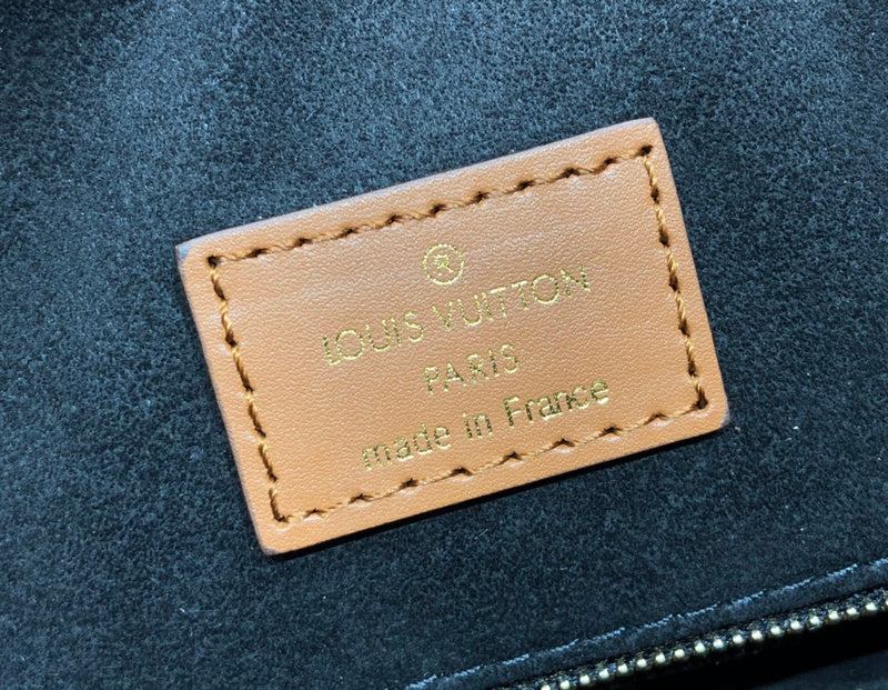 Fan Fashion Lu-Vi Bags - 16920