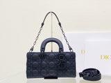 Amelia- DYOR FASHION BAGS - 700