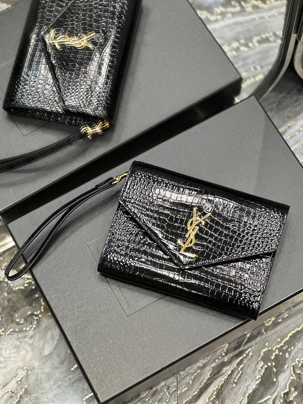 Amelia - YSL Bag - 3955