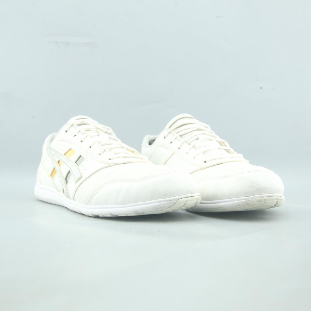 ASICS CHEER 8