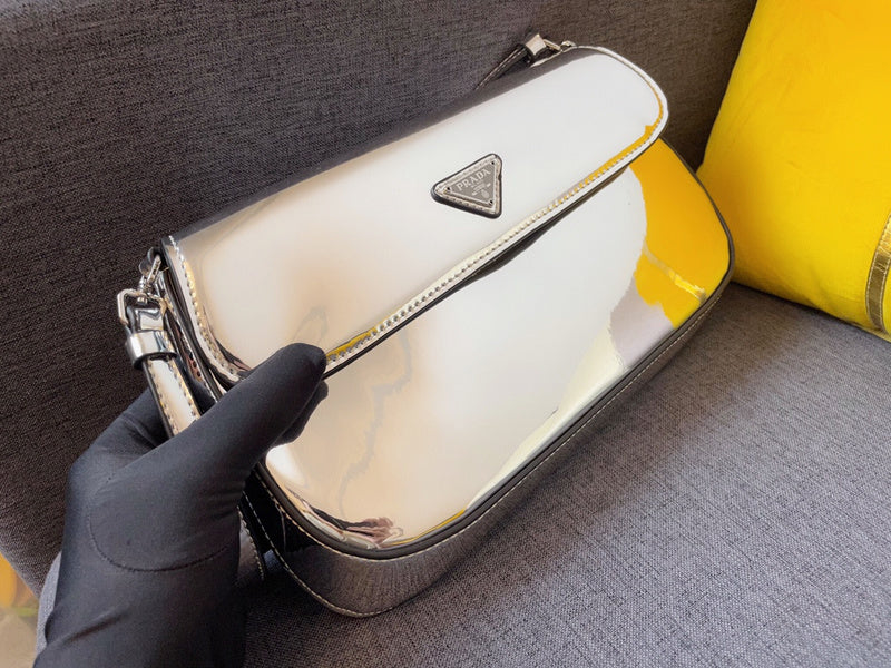 Barnes-Bags - Prada Bags - 932