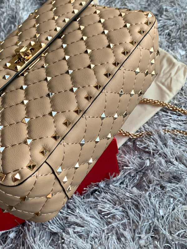VAL LUXURY BAGS - FOR FASHION LOVERS  AFFORDABLE LUXURY BAGS- 450