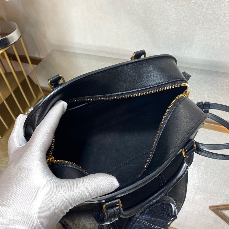 Amelia - YSL Bag - 3708