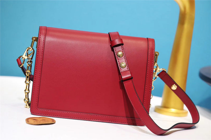 Fan Fashion Lu-Vi bags - 8128