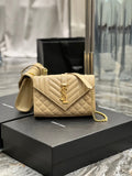 Amelia - YSL Bag - 1900