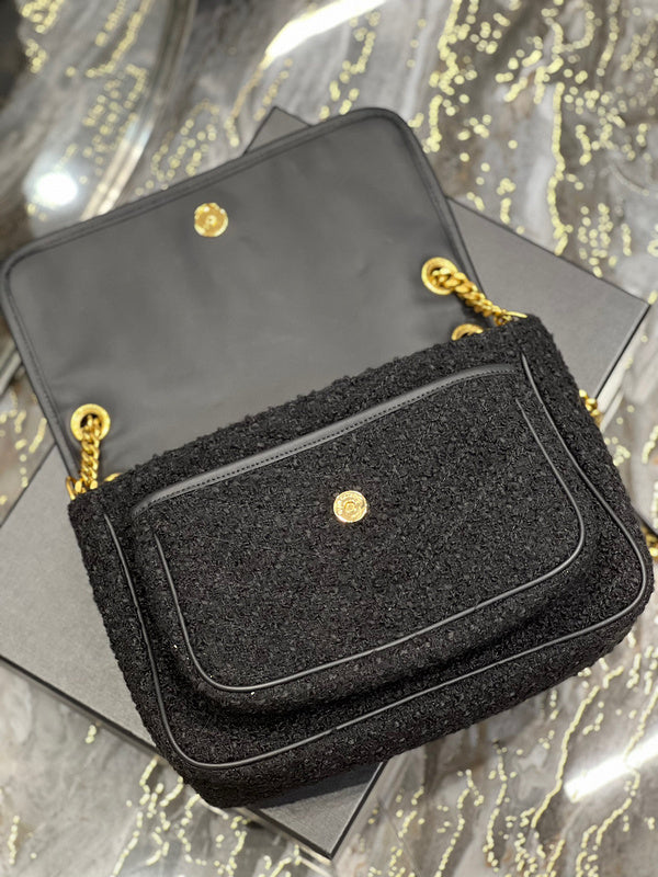 Amelia - YSL Bag - 4222