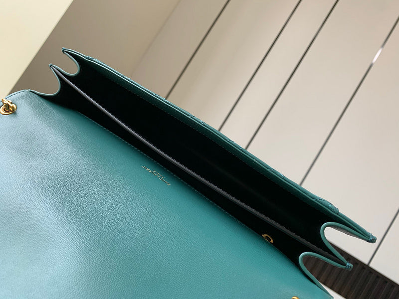 Amelia - YSL Bag - 4196