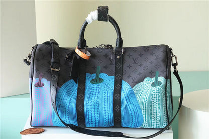 Fan Fashion Lu-Vi bags - 11150