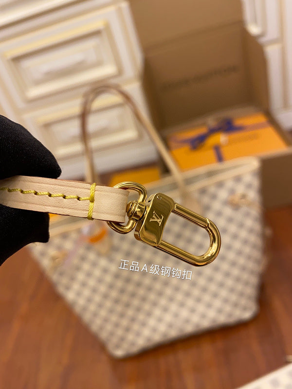 Fan Fashion Lu-Vi bags - 17667