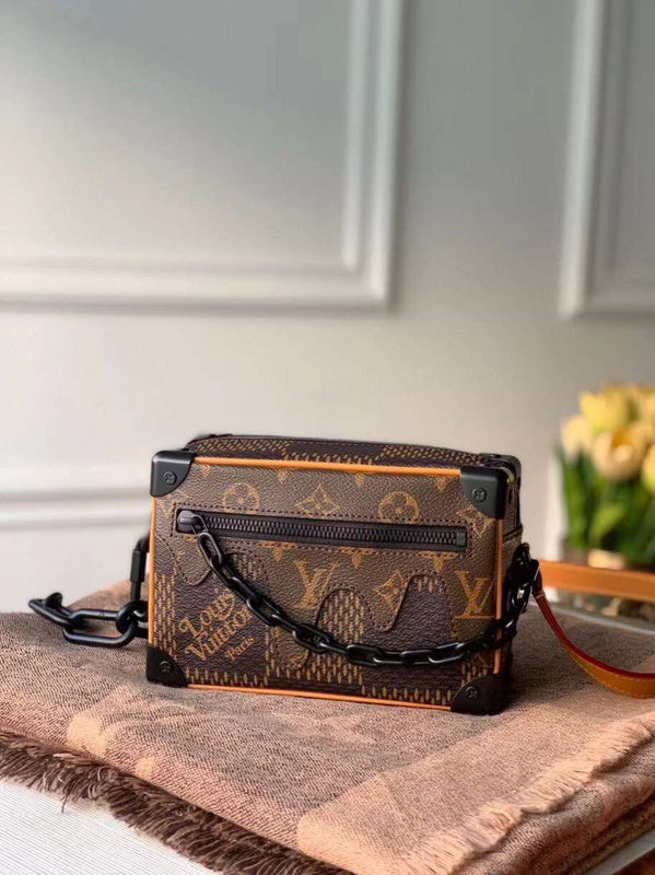 Fan Fashion Lu-Vi bags - 17427