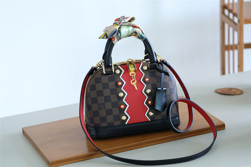Amelia - LOV Lady Bags - 1858