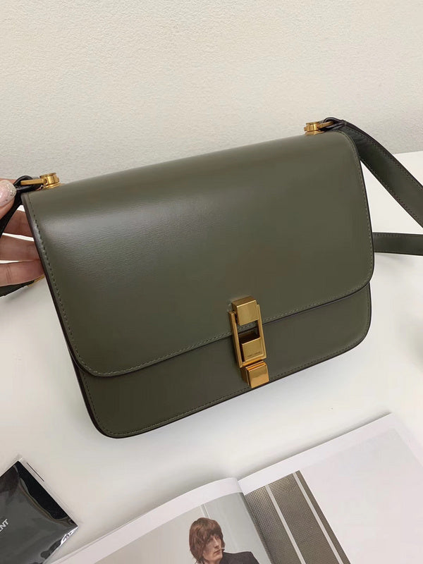 Amelia - YSL Bag - 3851