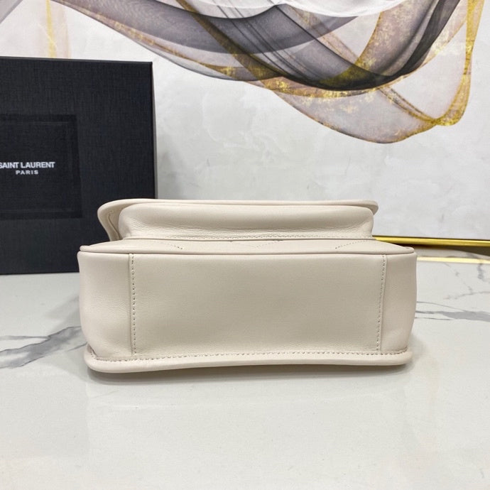 Amelia - YSL Bag - 2443