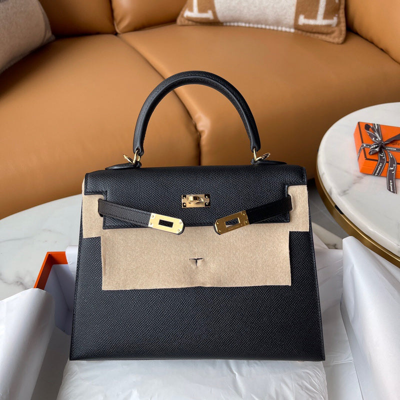 Amelia - HMS Bags - 1530
