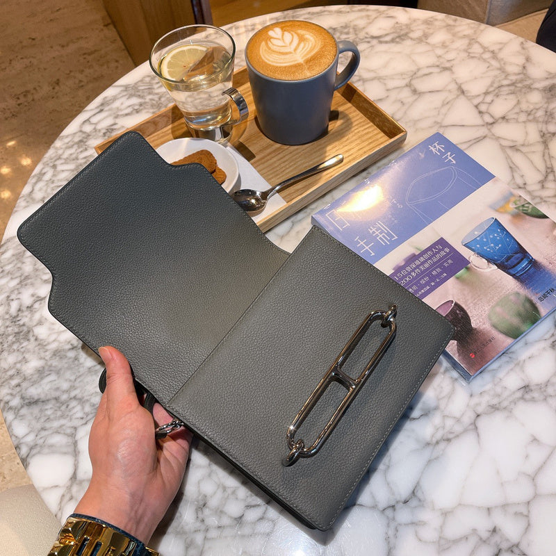 Amelia - HMS Bags - 1788