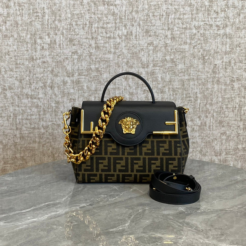 Amelia's Bag Gallery - VAR Bags - 060
