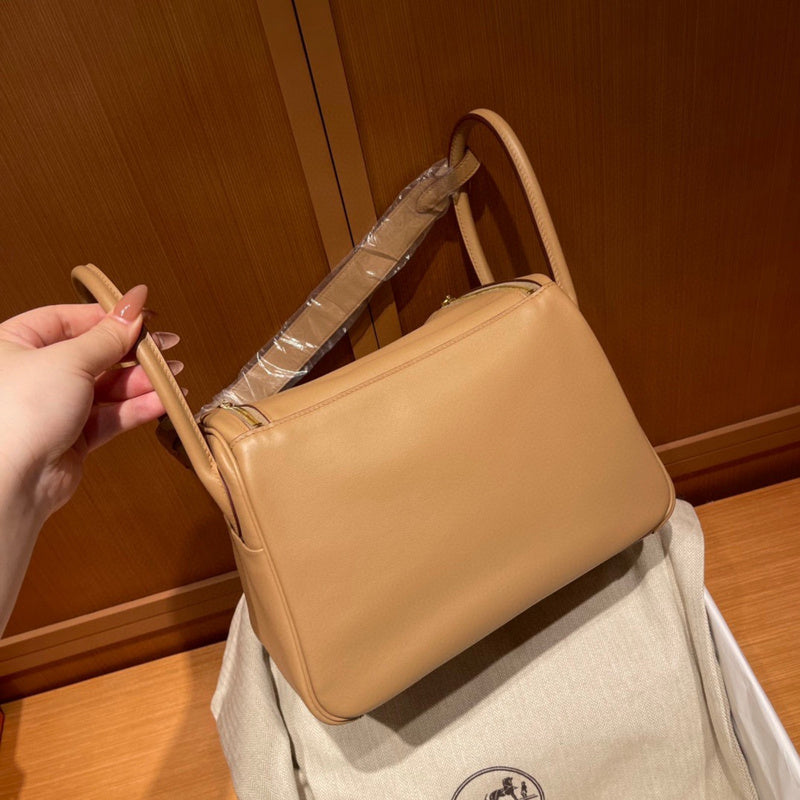 Amelia - HMS Bags - 1735