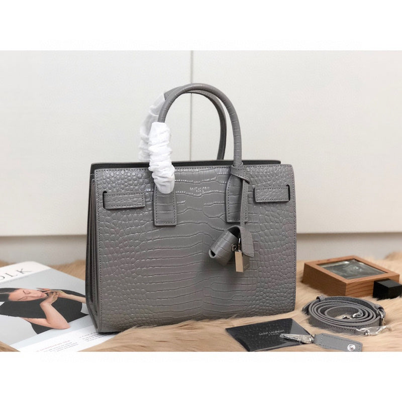 Amelia - YSL Bag - 2152