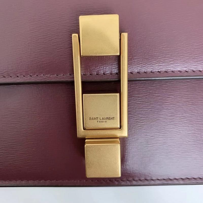 Amelia - YSL Bag - 3851