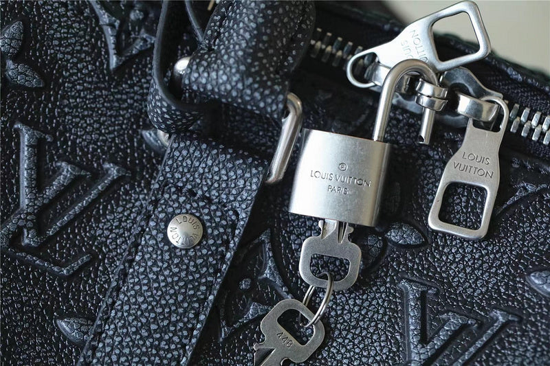 Fan Fashion Lu-Vi bags - 11161
