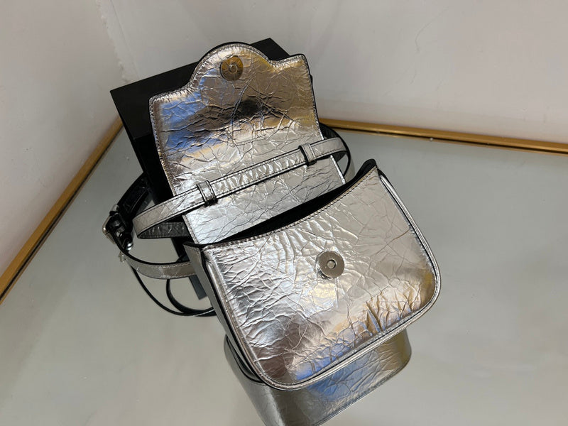 Amelia's Bag Gallery - VAR Bags - 009