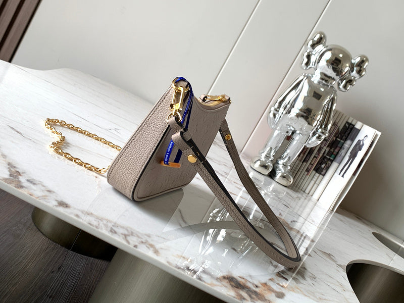 Amelia's Bag Gallery - LOV Bags - 1241