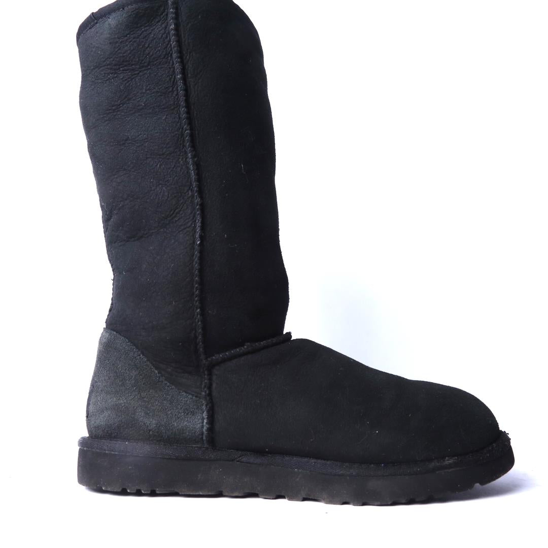 UGG  CLASSIC TALL II