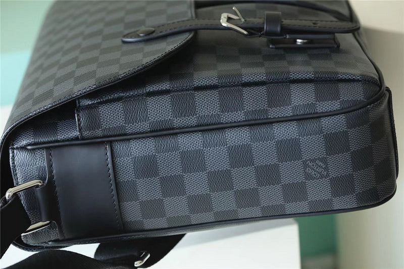 Fan Fashion Lu-Vi bags - 9956