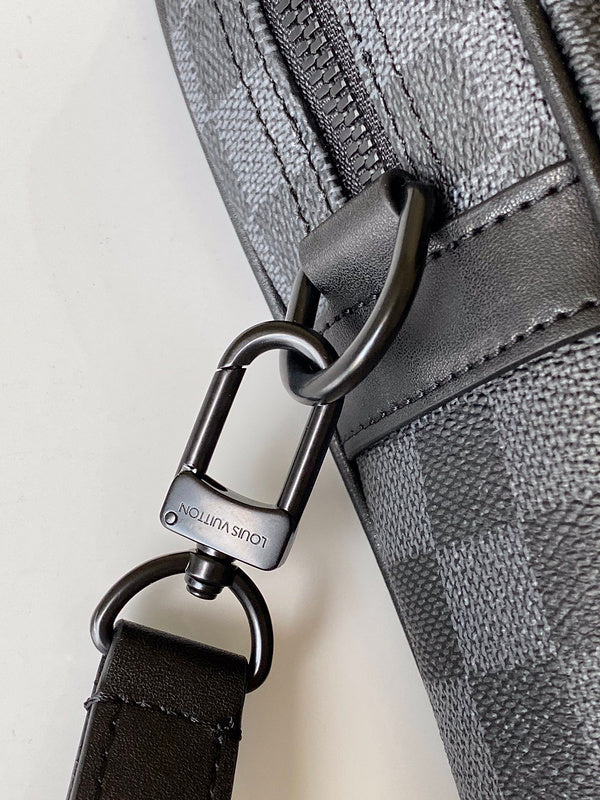 Fan Fashion Lu-Vi Bags - 16820