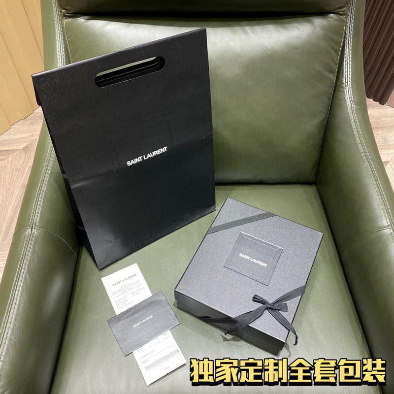 Amelia - YSL Bag - 3759