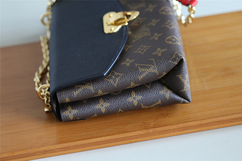 Amelia - LOV Lady Bags - 1674