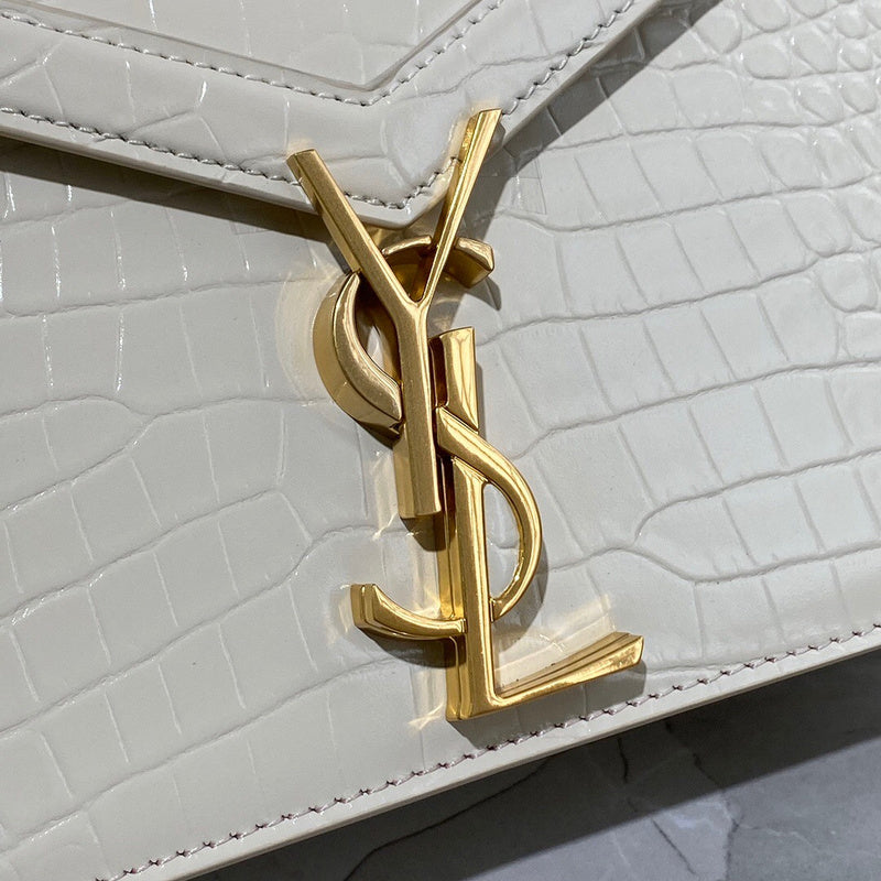 Amelia - YSL Bag - 4060