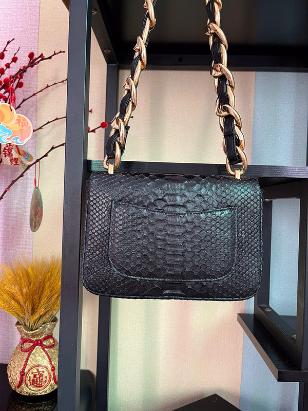 Wellow Bags - Chanel - Bags  - 953