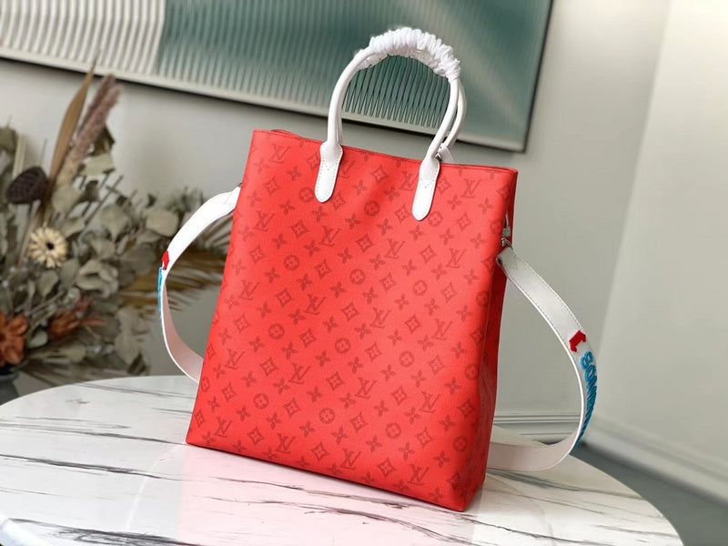 Fan Fashion Lu-Vi bags - 17596