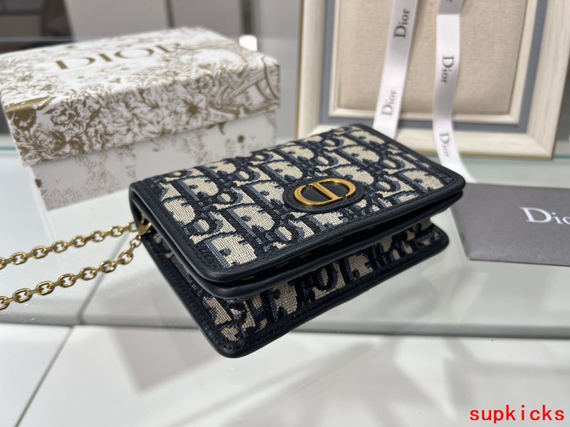 Amelia- Mix Wallets - 247