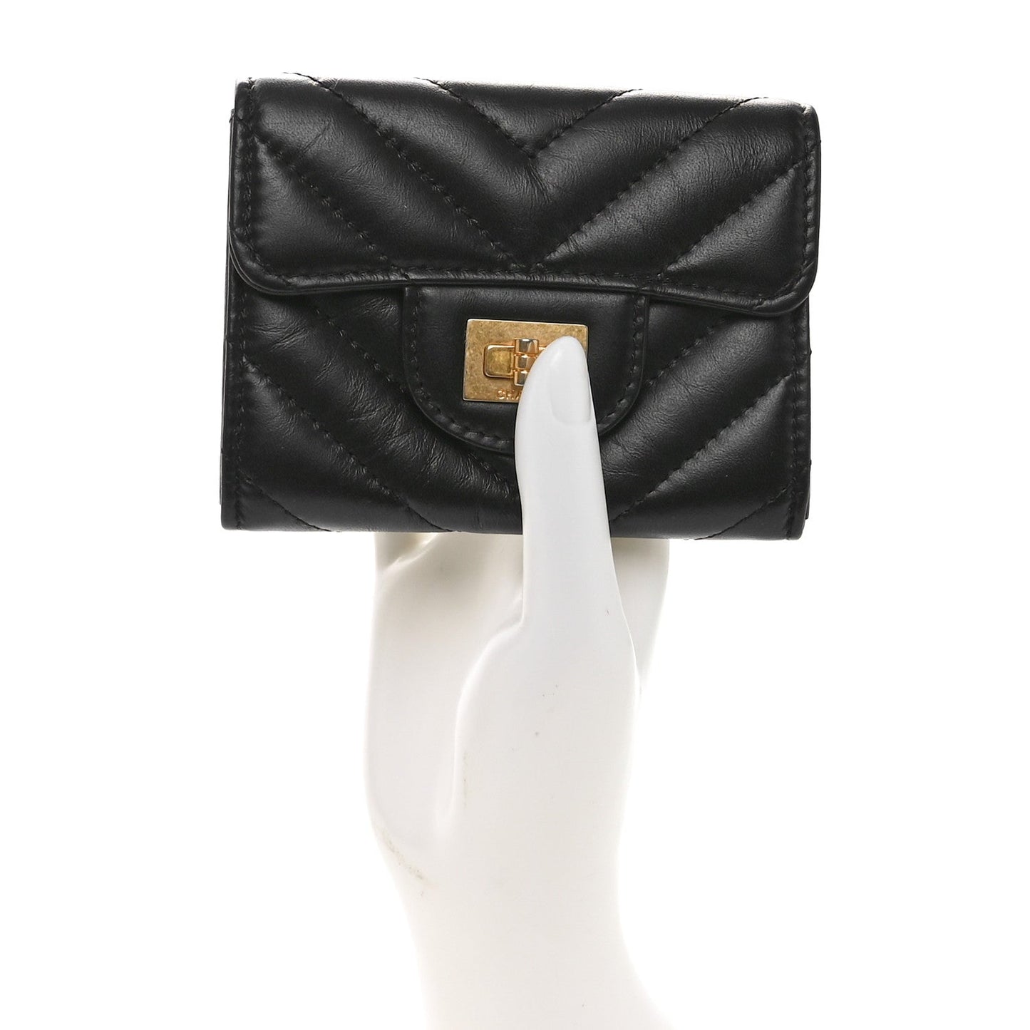 Amelia Aged Calfskin Chevron Quilted Reissue Card Holder Wallet Black