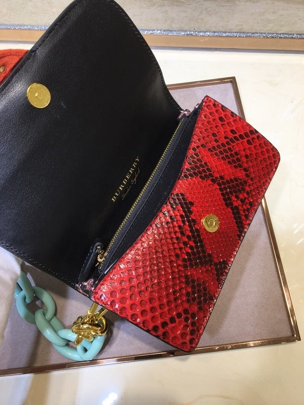 Burberry Bags - Bagsattire   375