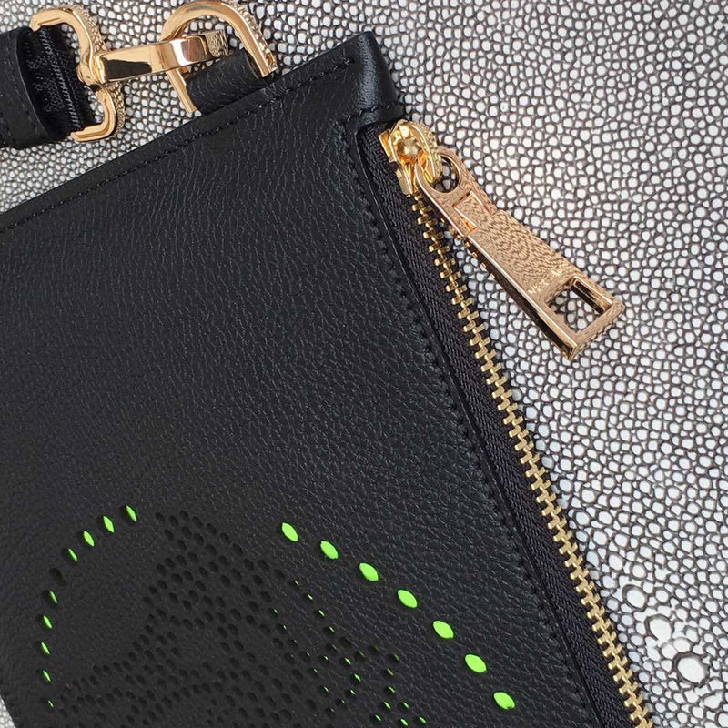 Amelia's Bag Gallery - VAR Bags - 370